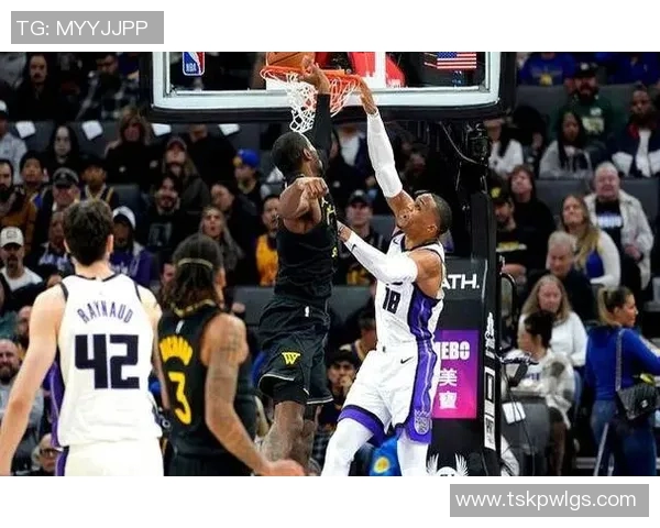 快船主场击败老鹰，乔治砍下30分再现巨星风采