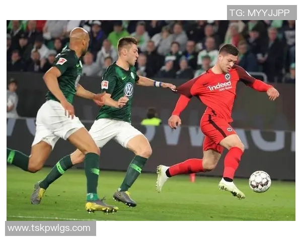 汉堡主场大胜燃起保级希望